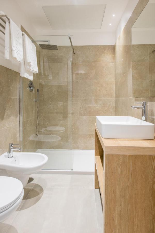 Lux Caracciolo Bed & Breakfast Napoli Dış mekan fotoğraf