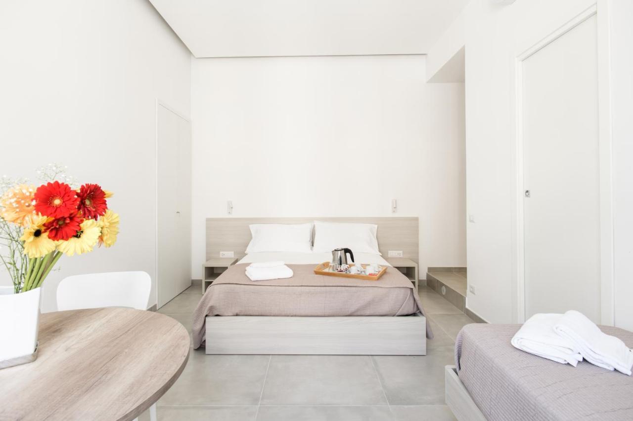 Lux Caracciolo Bed & Breakfast Napoli Dış mekan fotoğraf